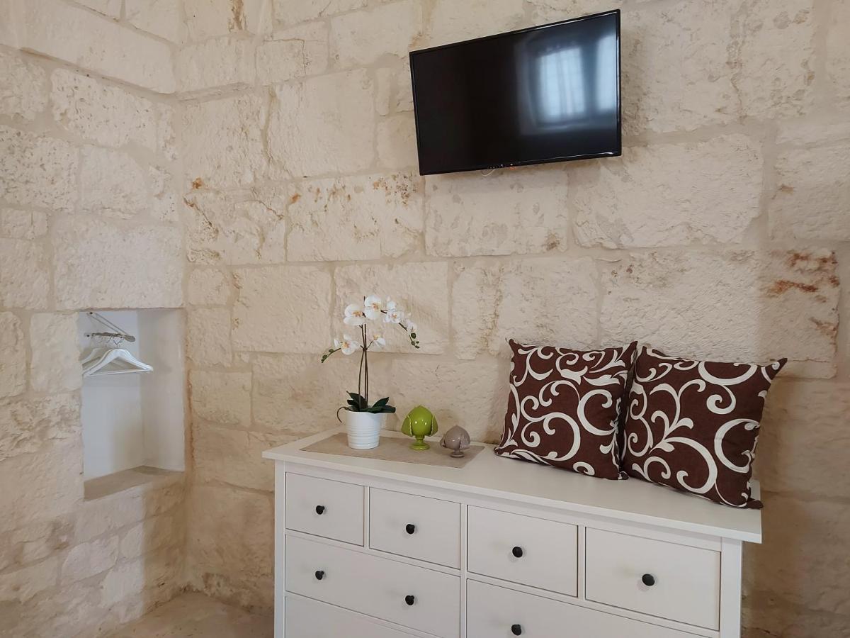 הוילה אוסטוני Pietrabianca 17 מראה חיצוני תמונה